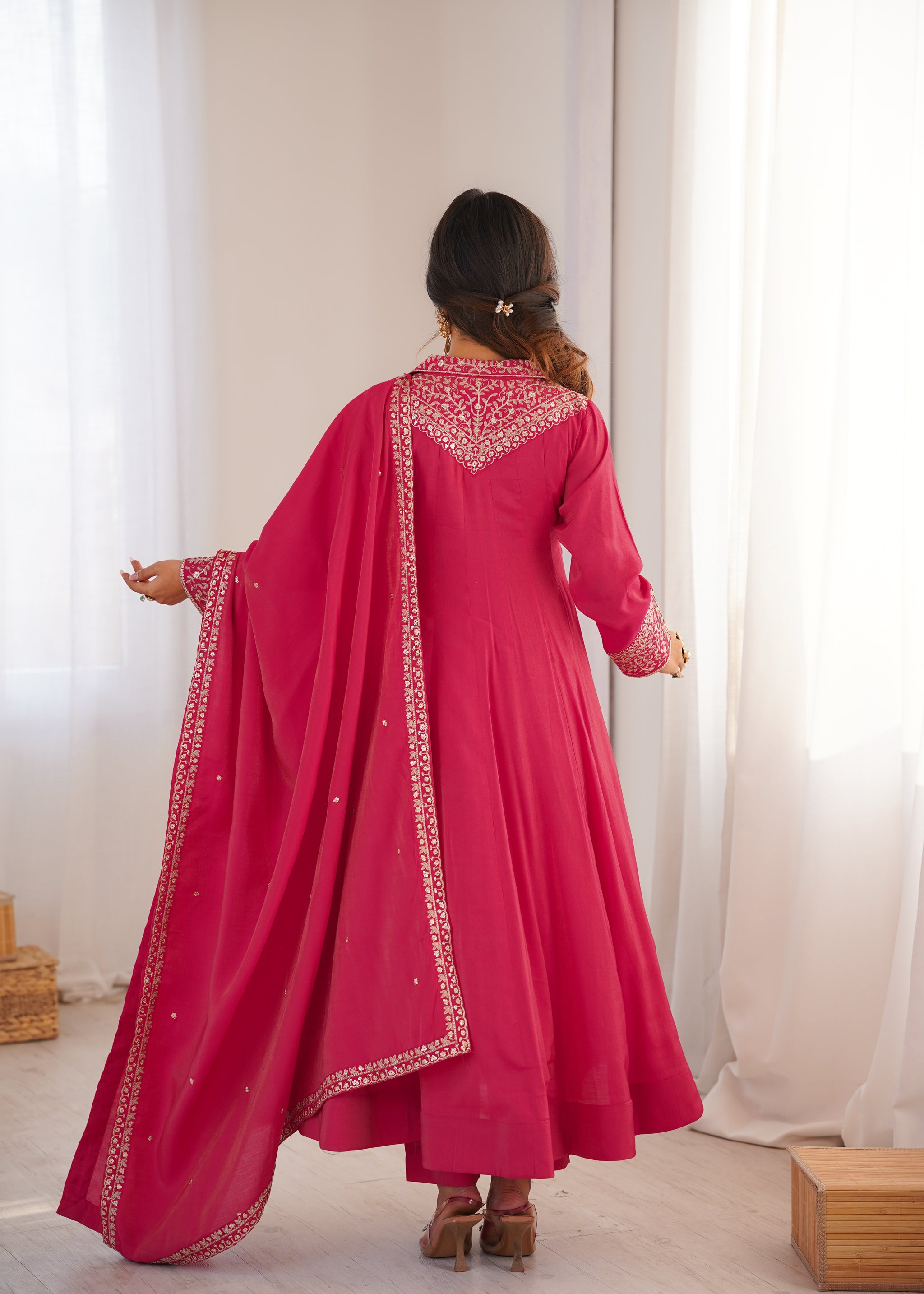 Heavy Roman Shimmer Silk Anarkali Suit Set with Dori, Zari & Sequence Work – 4 Meter Flare Gown