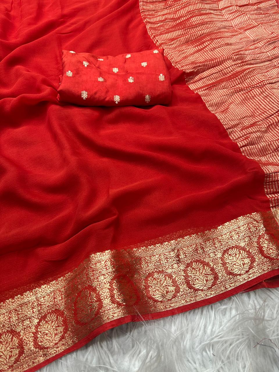 Premium Viscose Georgette Saree with Elegant Pallu & Jacquard Blouse