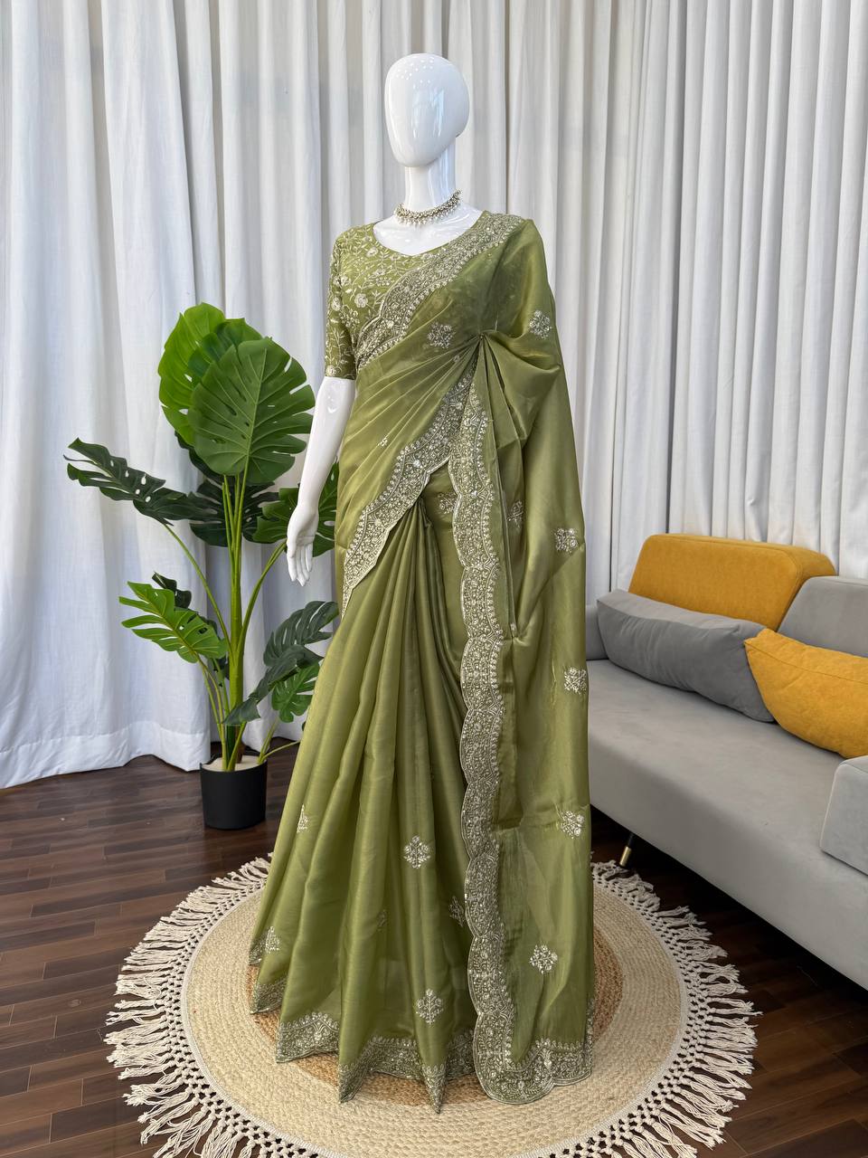 Elegant G-mee Satin Saree with Intricate Thread & Sequence Embroidery – Includes Unstitched Blouse Piece