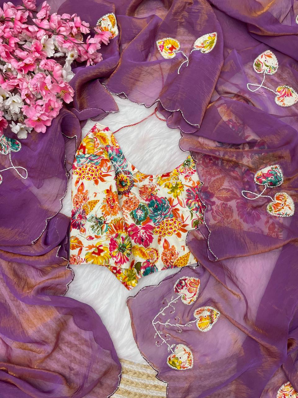 Premium Shreeveli Silk Saree with Designer Khatli Handwork & Scalloped Aarco Border – Luxury Ethnic Wear