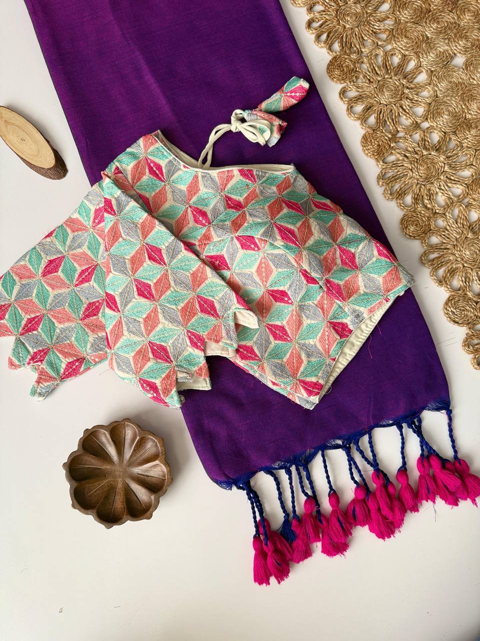 Product Title Handcrafted Khadi Cotton Saree with Designer Heavy Embroidery Aura Cotton Padded Blouse – Sustainable Luxury Ethnic Wear