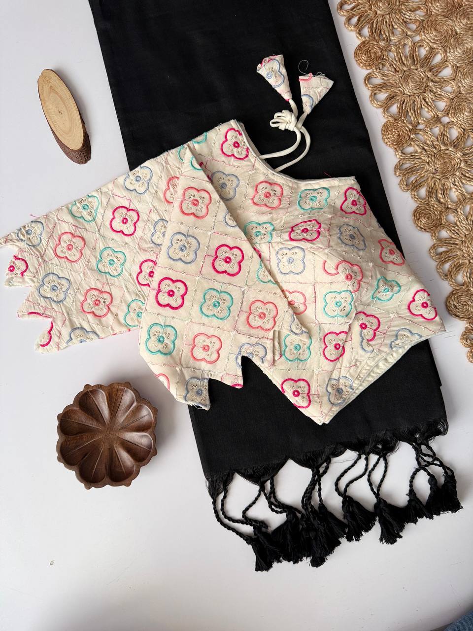 Product Title Handcrafted Khadi Cotton Saree with Designer Heavy Embroidery Aura Cotton Padded Blouse – Sustainable Luxury Ethnic Wear